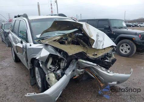 2011 Mitsubishi Endeavor z USA, uszkodzony, nr VIN 4A4JN2AS2BE035235